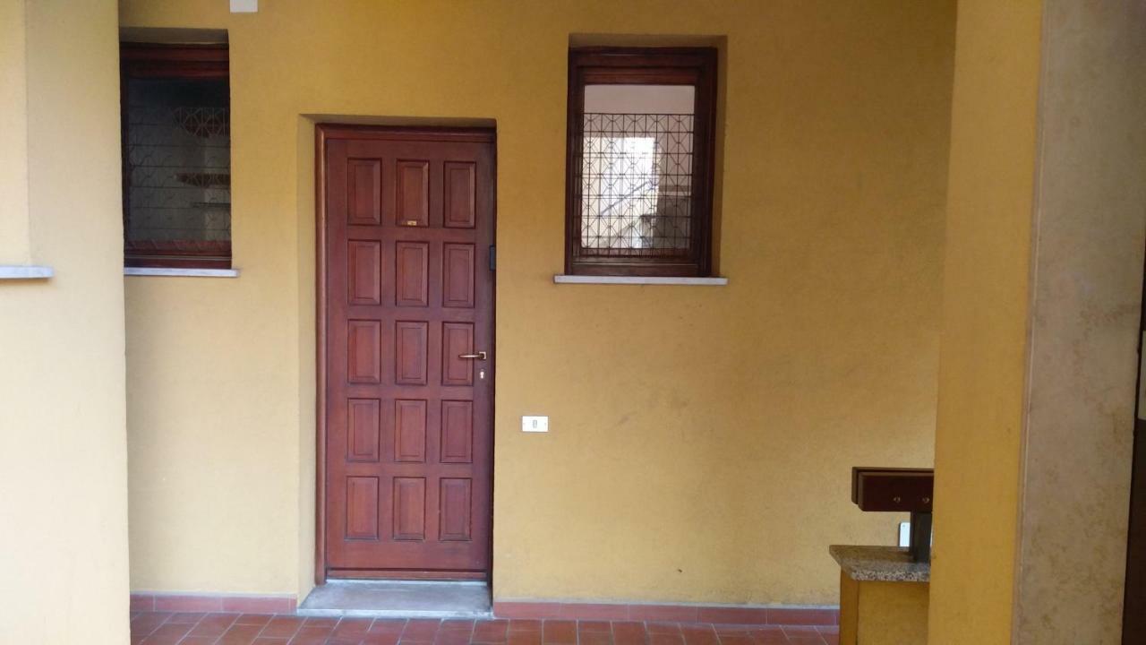 Bianca Studio Guanzate Exterior photo